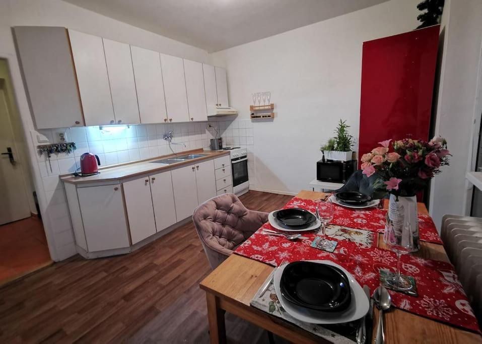 Apartmán Cely Apartman Podlesi 54M2 S Dvema Balkony A S Novou Manzelskou Posteli, Zatim Neni Na Fotkach Brno Exteriér fotografie
